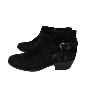 Vince Camuto Size 9.5M Pralata Buckle Ankle Boots Booties Black Suede Stack Heel